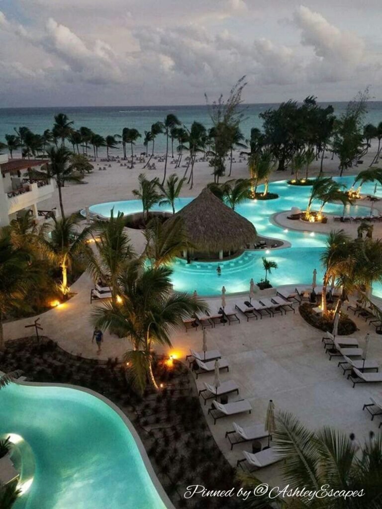 Best Time To Visit Punta Maroma0002 768x1024